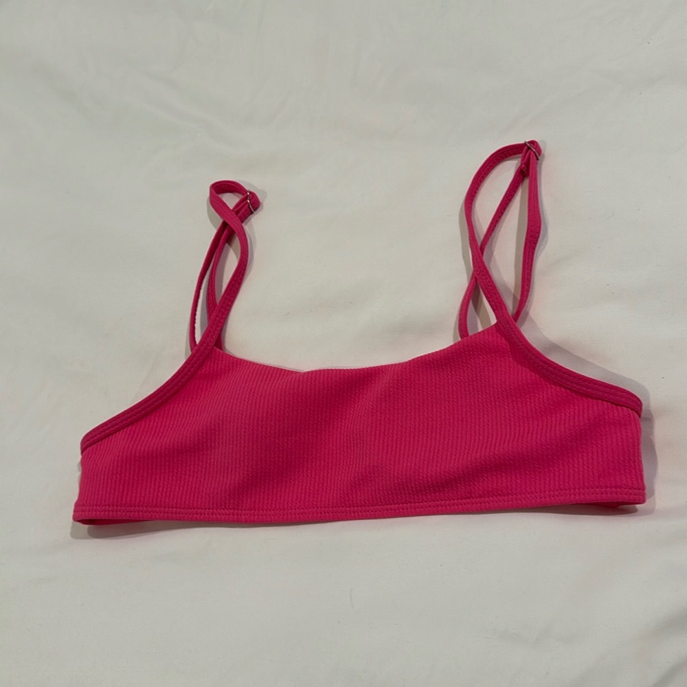 Ribbed swim top